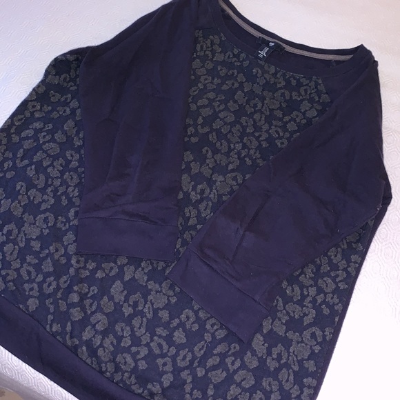 Gap Animal Print Shirt - Picture 14 of 14